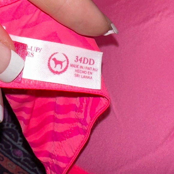Victoria's Secret Vibrant Pink Zebra Push Up Bra - Picture 7 of 7